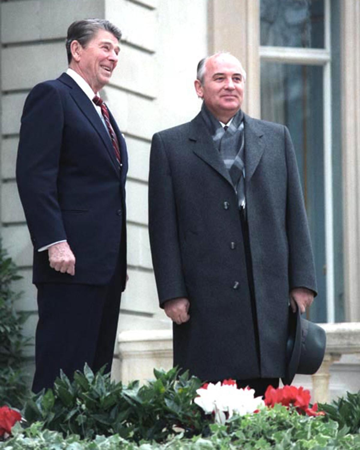 President Ronald Reagan smiles during his first meeting with Mikhail Gorbachev at Fleur D'Eau during the Geneva Summit in Switzerland on Nov. 19,1985. Photo courtesy of Wikimedia Commons