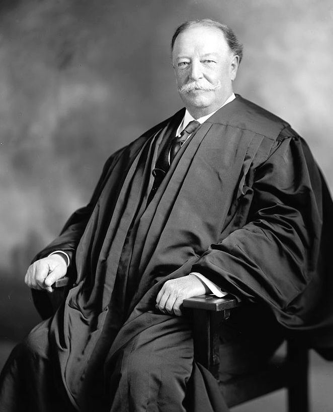 Pres. Harding named Taft to be Chief Justice of the Supreme Court in 1921. Library of Congress.