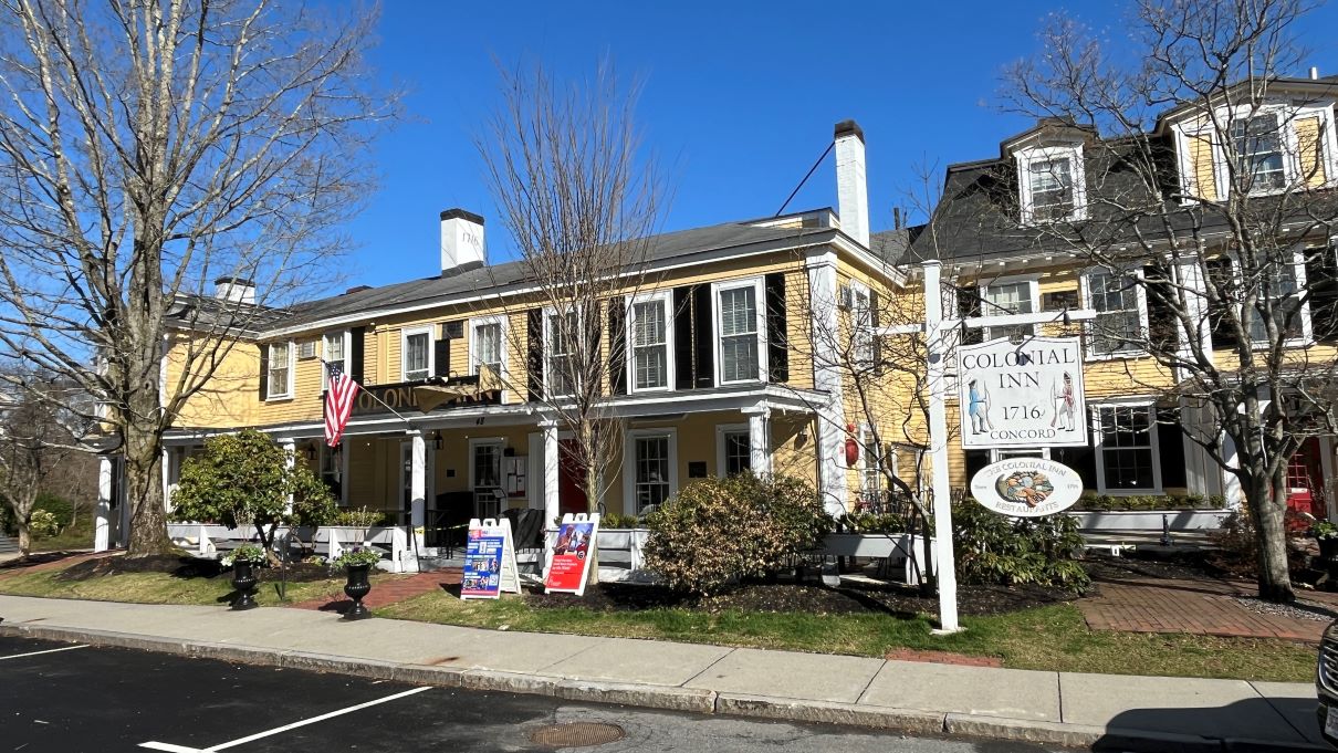 Colonial Inn