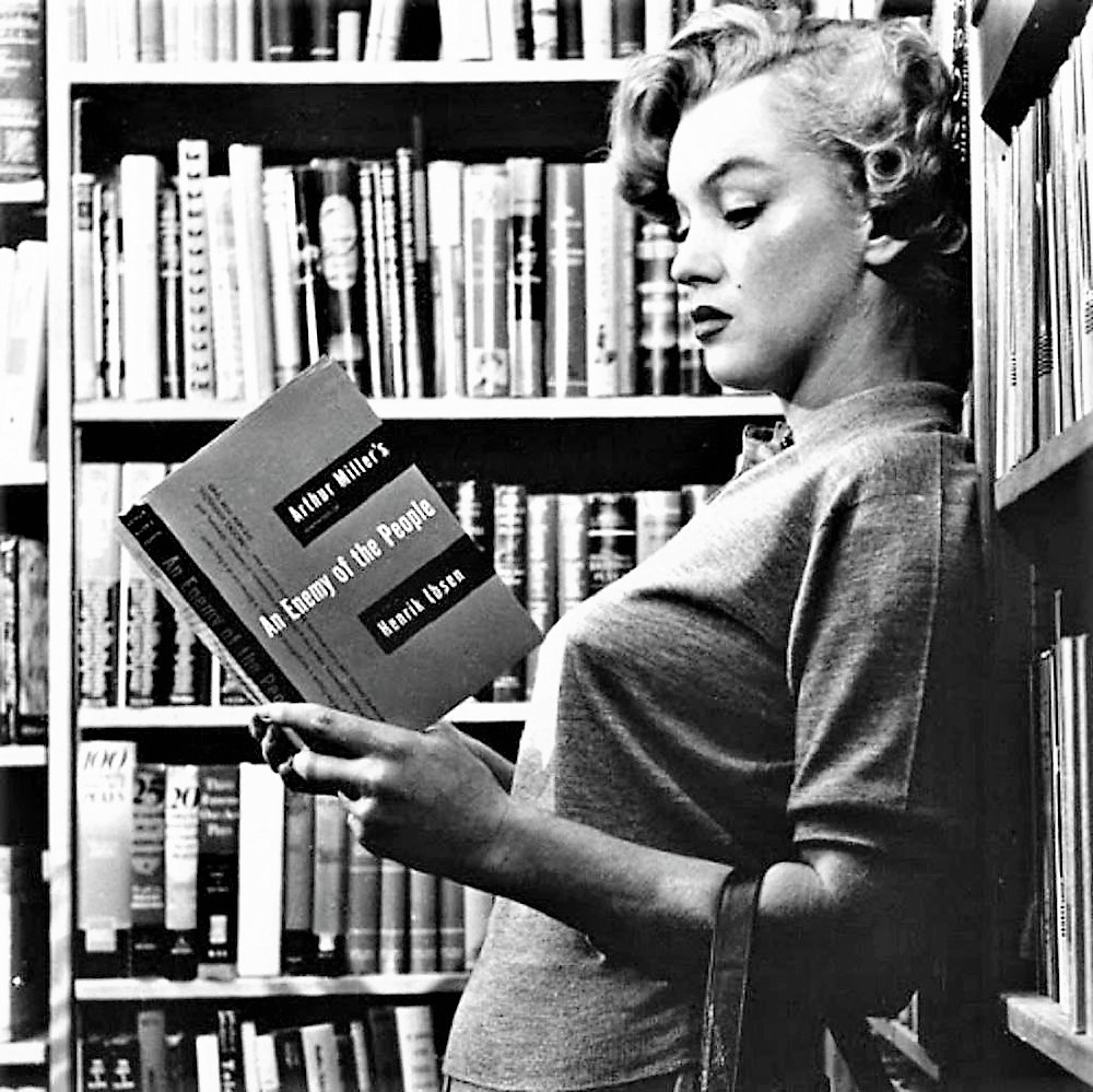 Marilyn Monroe Gets Down to Business (Spring 2023, Volume 68, Issue 2)