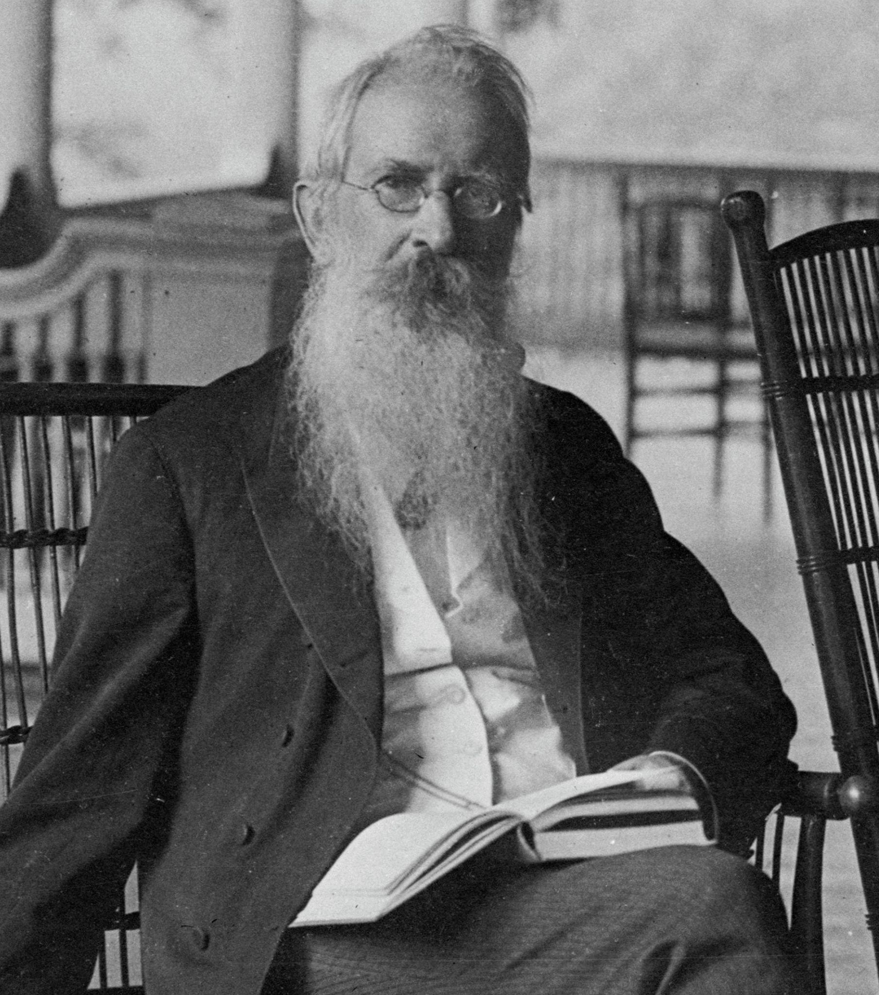 Bell received financial support and advice from Boston businessman Gardiner Greene Hubbard. He later married Hubbard's daughter, Mabel. Library of Congress