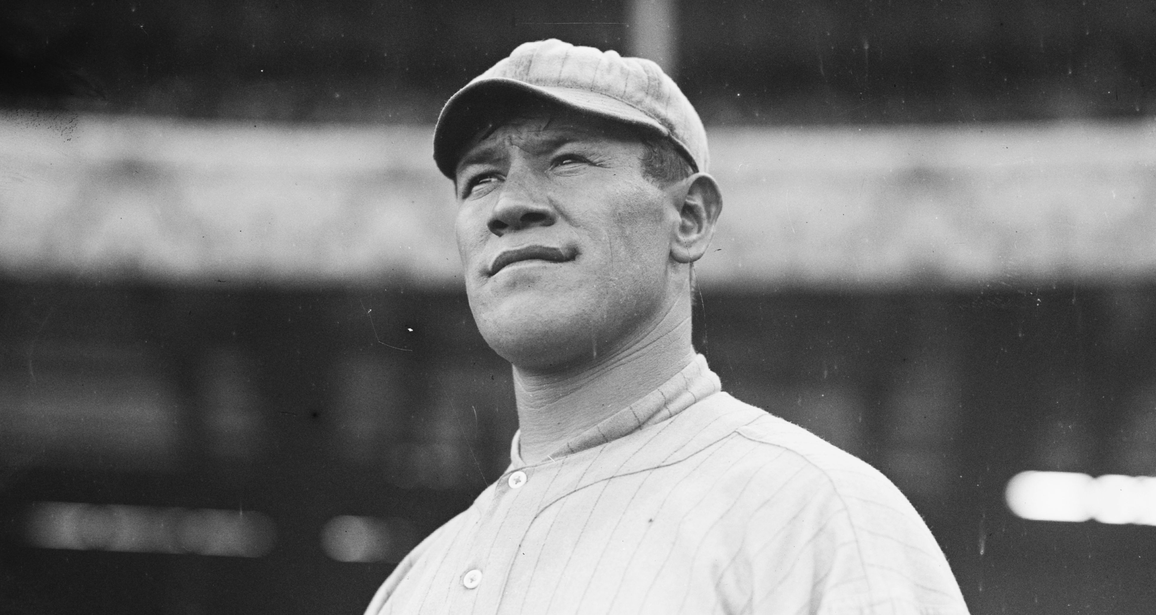 Jim Thorpe at New York City's Polo Grounds in 1913. Library of Congress.