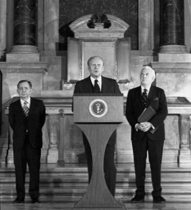Pres Ford at National Archives, NARA