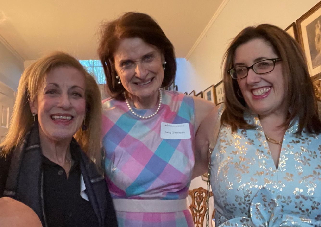Biographer Nancy Greenspan (center), host of the event, host of the event, welcomed Susan Small Savitsky and Abby Moffat.