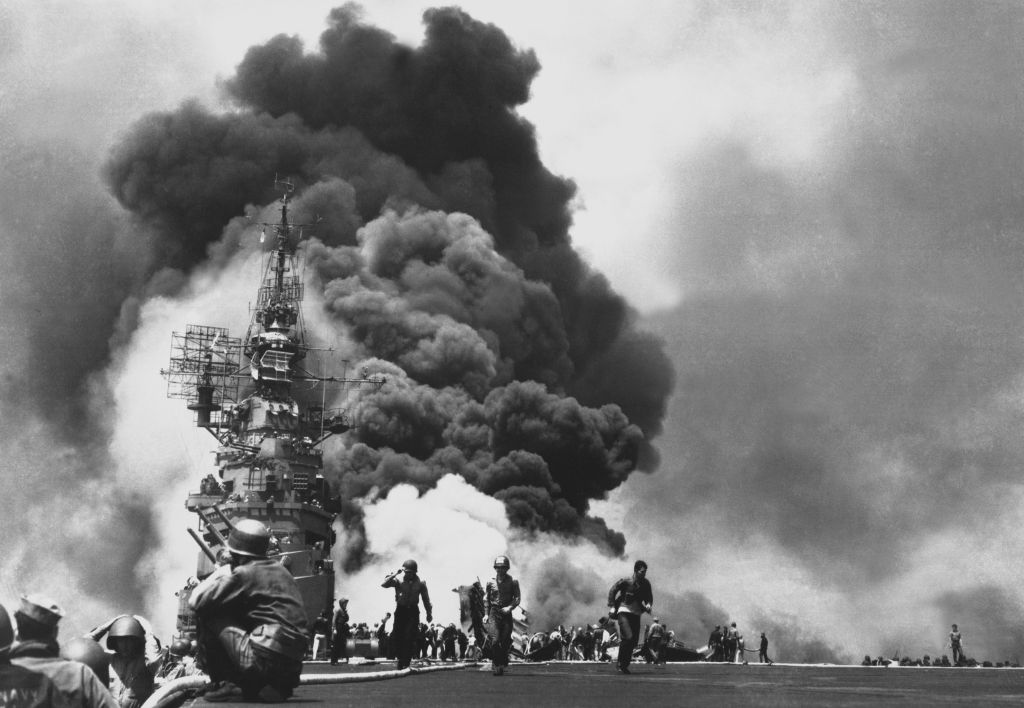kamikaze attack on the USS Bunker Hill
