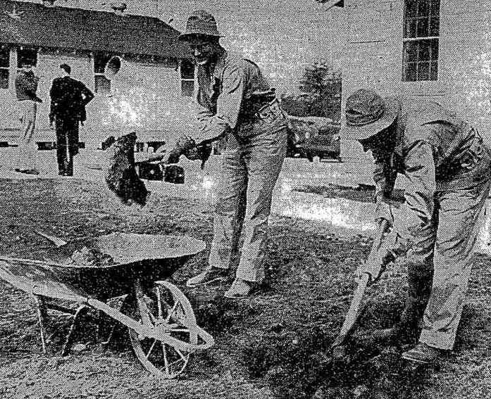 At the start of World War II, Warren Pershing enlisted as a private and was photographed on "shovel duty" at Fort Belvoir.