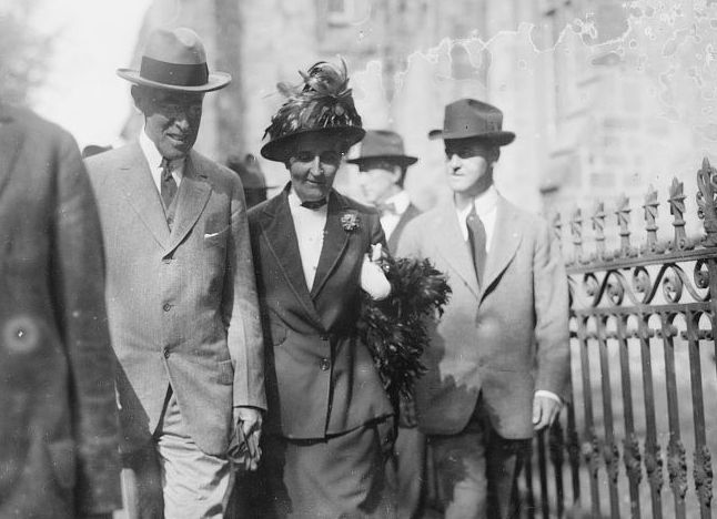 Wilson with Philena Fine in Princeton casts a vote in favor of Woman Suffrage 1915